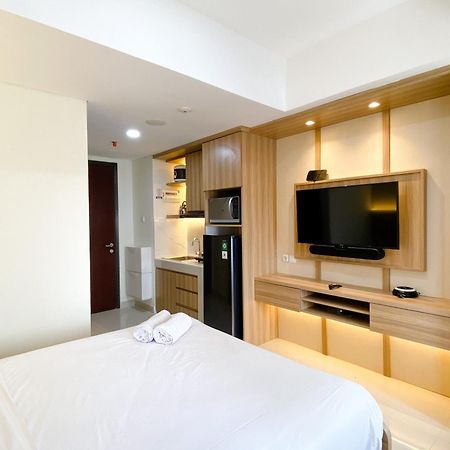 Homey And Warm Studio Room Pollux Chadstone Apartment By Travelio Cikarang Zewnętrze zdjęcie